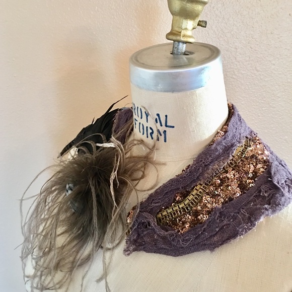 Collar - Picture 8 of 8